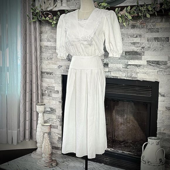 Gunne Sax Dresses & Skirts - VTG Gunne Sax Dress Small White Midi Puff Sleeve Lace Cottagecore Prairie 1980s